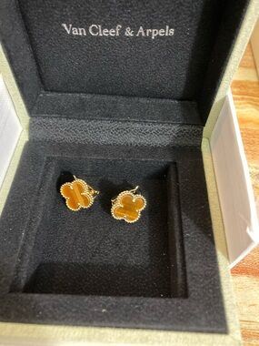 Van Cleef & Arpels Yellow Gold Clover Stud Earrings